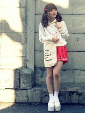 ローファーを使った ピンナップガール の人気ファッションコーディネート Wear