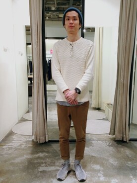 「THREE BLIND MICE（スリーブラインドマイス）のアイテム（チノパンツ）」を使った、ucさん（メンズ・174cm）の冬コーディネート