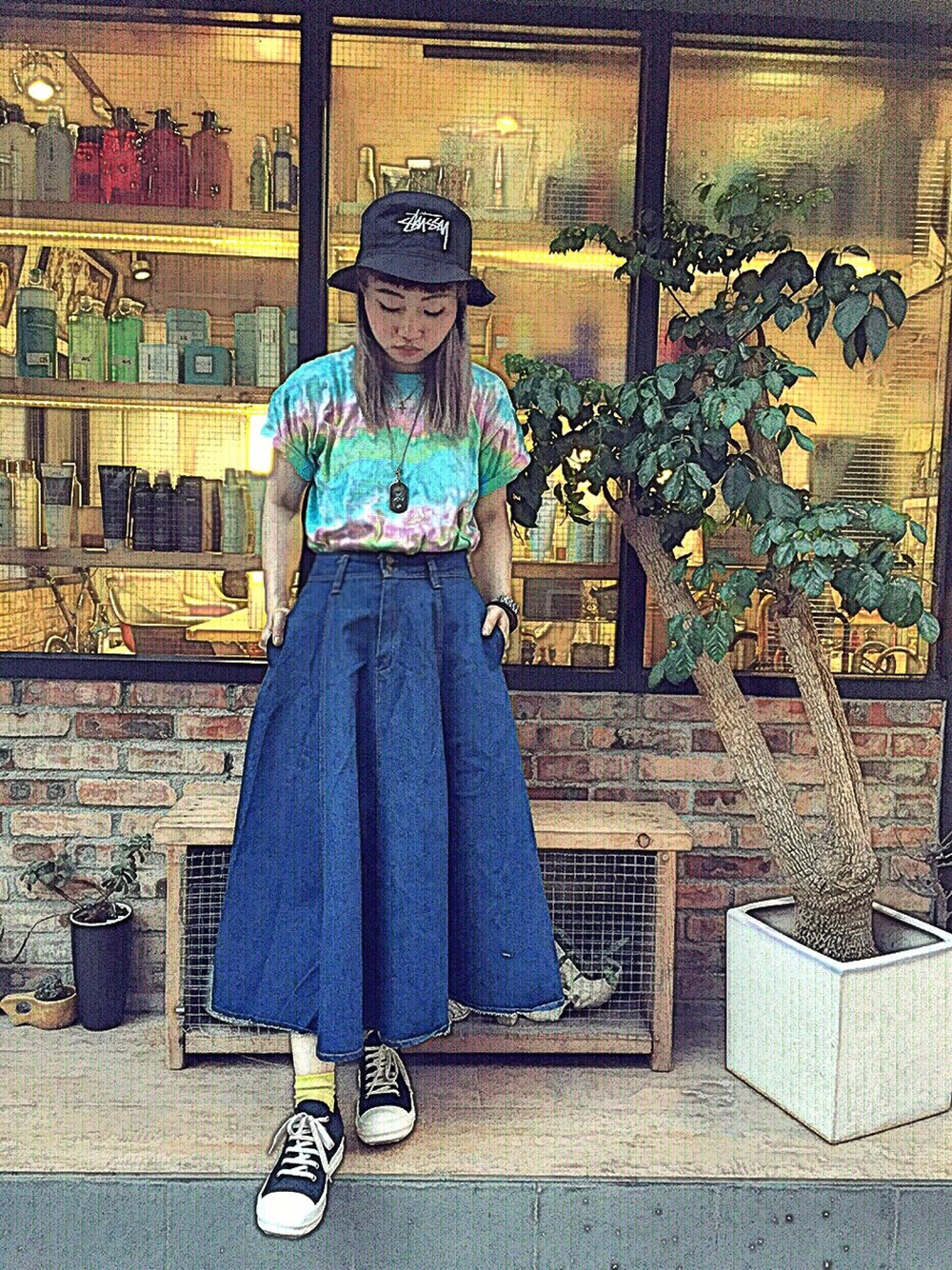 「Chrome Hearts、necklace、dotpants、stussy、street、summer、hat、denim、dress、drkshdw」｜「STUSSYのKids Original Stock Washed（ハット、ブラック系）」を使った、elppaKさん（レディース・161cm）の秋コーディネートの1枚目の写真