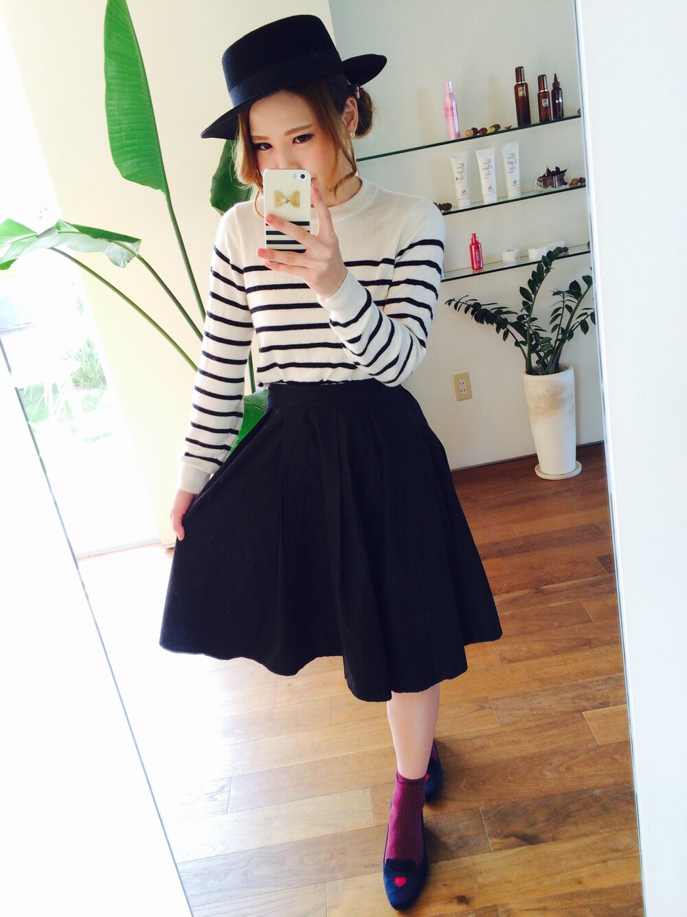 「ボルドー、ミモレ丈スカート、ボーダー」｜「RANDAのアイテム（パンプス、ブルー系）」を使った、ayakoさん（レディース・155cm）の秋コーディネートの1枚目の写真
