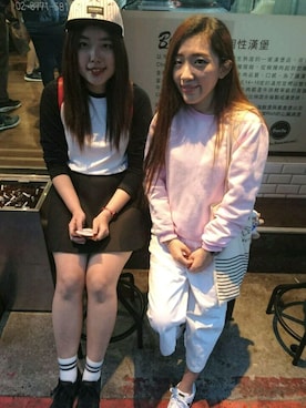 「PULL&BEAR（プルアンドベア）のアイテム（キャップ）」を使った、獅樂冰さん（レディース・158cm）の春コーディネート