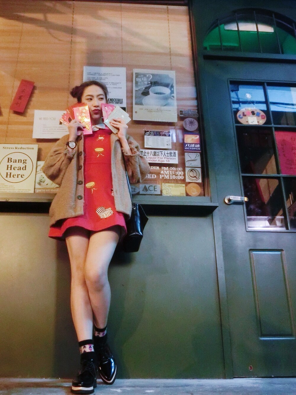 「vintage shopのアイテム（チュニック、レッド系）」を使った、keiraaaaaさん（レディース・167cm）の冬コーディネートの1枚目の写真