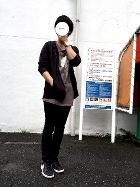 「NIKE（ナイキ）のNIKE / AIR FORCE 1 【SP】（スニーカー、ブラック系）」を使った、hirokiさん（メンズ）の秋コーディネート