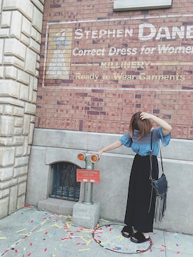 「アイテム（チューブトップ、ブルー系）」を使った、まいちやんさん（レディース・153cm）の夏コーディネート