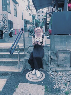 張妮莎さんのコーディネート