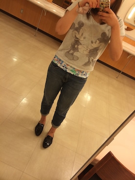 「UNIQLO（ユニクロ）のアイテム（デニムパンツ、ブルー系）」を使った、りんさん（レディース・168cm）の秋コーディネート