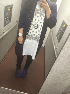 「w closet（ダブルクローゼット）の綿麻ショップコート（その他アウター）」を使った、りんさん（レディース・168cm）の春コーディネート