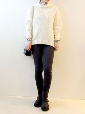 「NINE（ナイン）のアイテム」を使った、レーヴルさん（レディース・163cm）の冬コーディネート