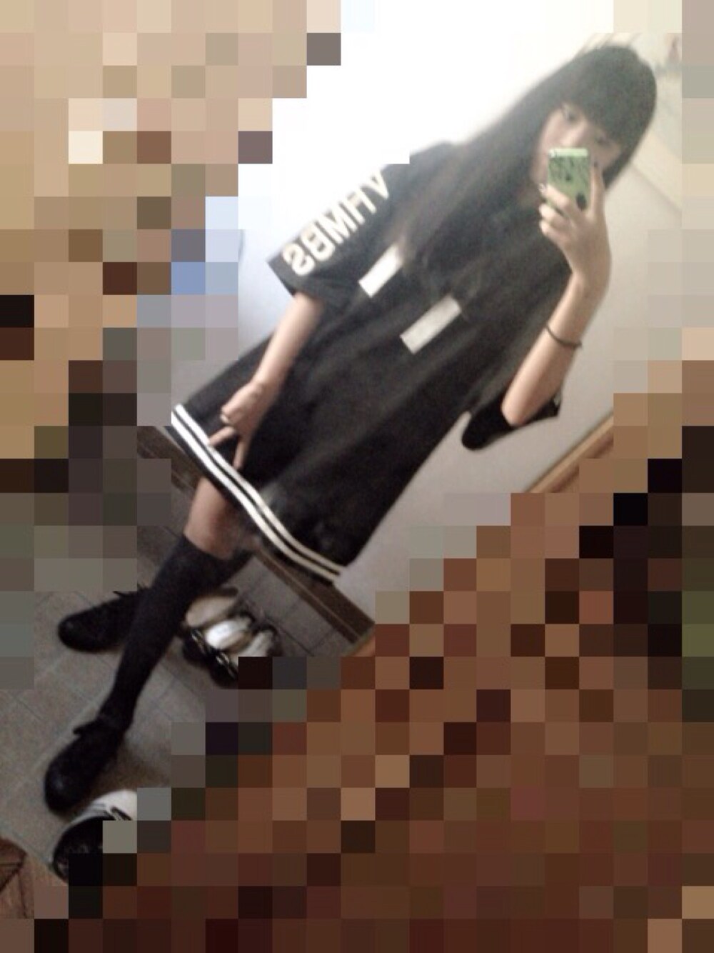 「黒、black」｜「CONVERSE ALL STARのアイテム（スニーカー、ブラック系）」を使った、cham.( 14 )さん（レディース・161cm）の夏コーディネートの1枚目の写真