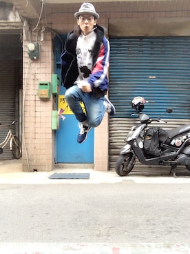林韋丞さんの（adidas | アディダス）を使ったコーディネート
