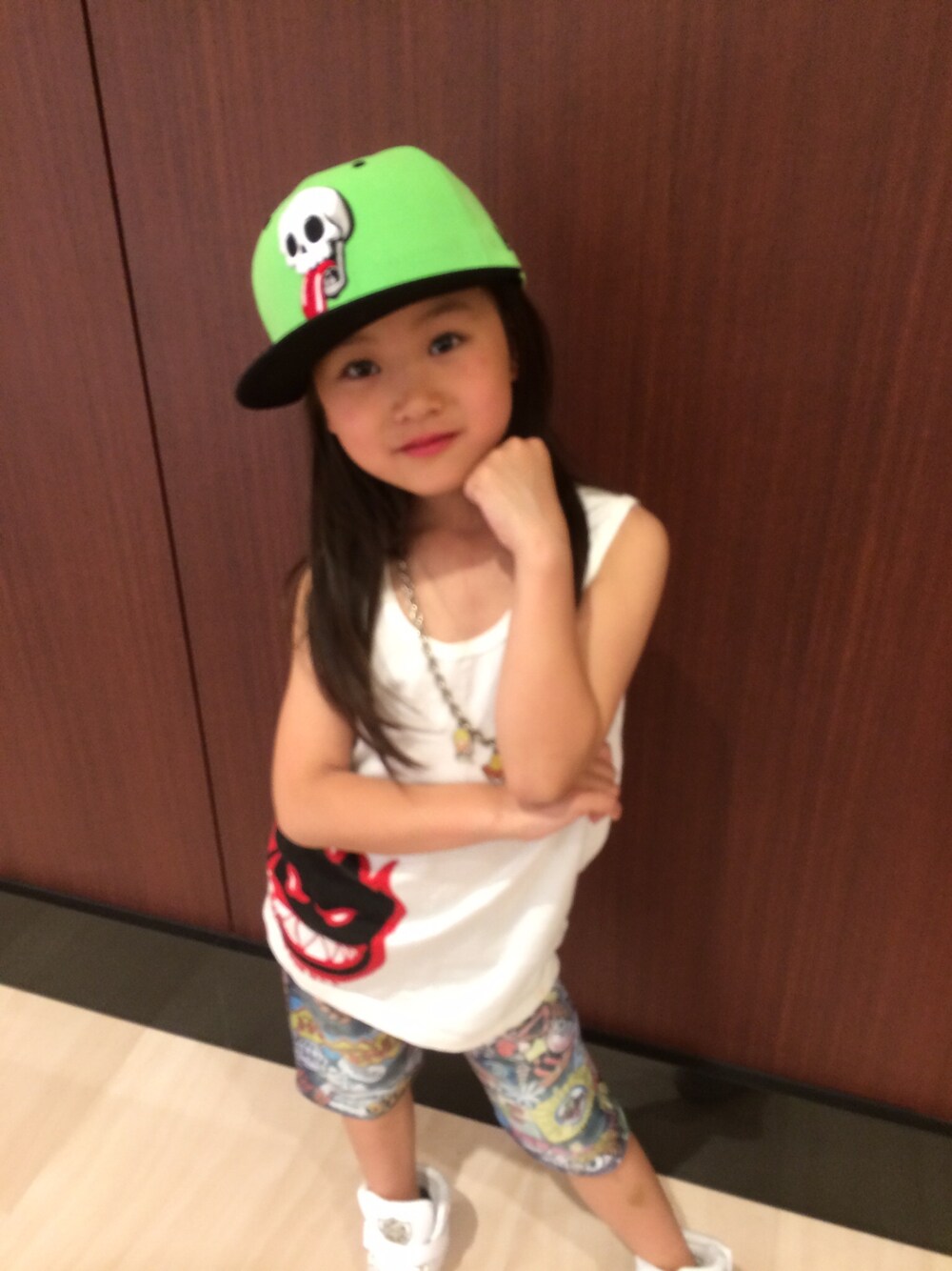「kids、Cute、model、2014ss、girl、FLAKE、hysteric mini」｜「flakeのアイテム（キャップ、グリーン系）」を使った、woojaさん（キッズ・125cm）の秋コーディネートの1枚目の写真