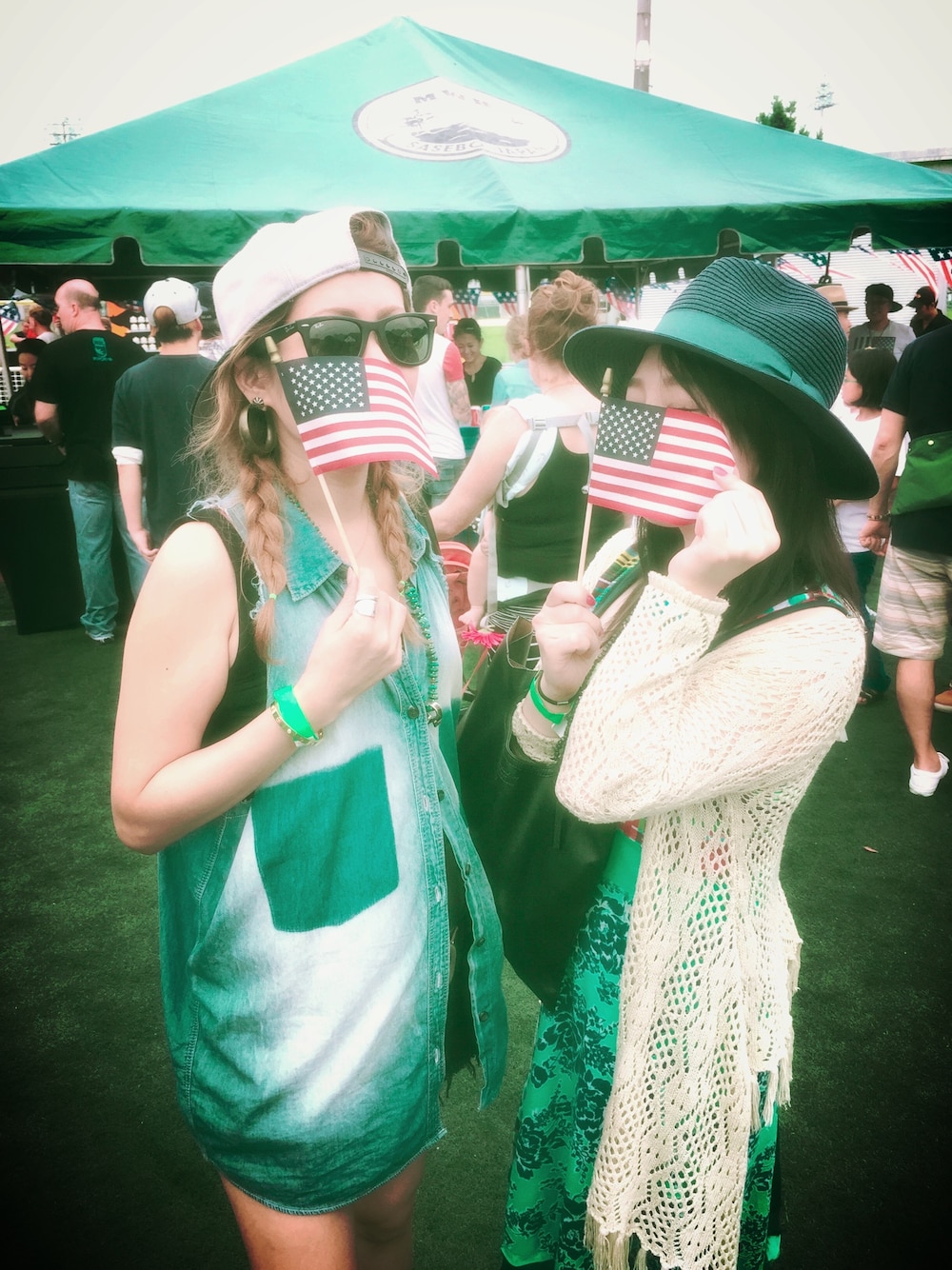 「independence day、America、denim、Dayoff、happy birthday、スポーツミックス」｜「Ungridのアイテム（シャツ/ブラウス、その他）」を使った、woojaさん（レディース・160cm）の夏コーディネートの1枚目の写真
