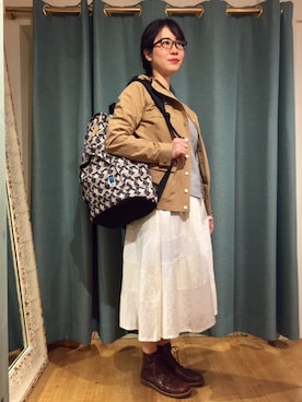 「レザーブーツ」｜「アイテム（マウンテンパーカー）」を使った、Relatroisさん（レディース・161cm）の春コーディネート