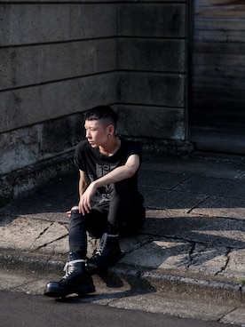 「UNDERCOVER（アンダーカバー）のアイテム（Tシャツ/カットソー、ブラック系）」を使った、Haruka Hatakeyamaさん（メンズ・175cm）の夏コーディネート