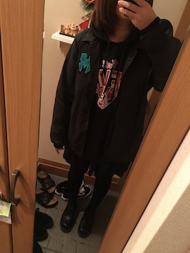 「MAGICAL MOSH MISFITS（マジカルモッシュミスフィッツ）のアイテム（ジャケット/アウター）」を使った、yukiiiiiiii。さん（レディース・165cm）の冬コーディネート