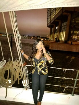 「nightout」｜「アイテム（その他アウター）」を使った、Oliviaさん（レディース・155cm）の秋コーディネート