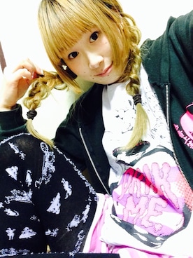 鈴木りぇさんのコーディネート
