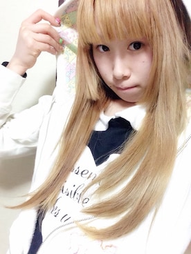 鈴木りぇさんのコーディネート