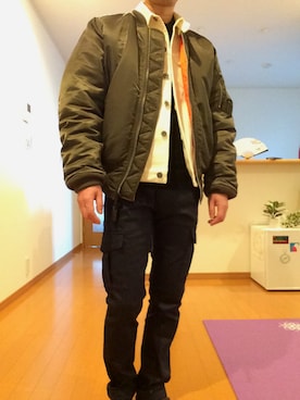 「ジージャン」｜「アイテム（MA-1）」を使った、あっきーさん（メンズ・165cm）の冬コーディネート