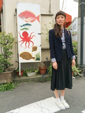 「レトロ」｜「アイテム（ピーコート）」を使った、わしのこずえさん（レディース・165cm）の春コーディネート