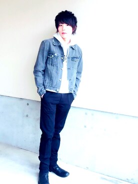 「FUGA（フーガ）のアイテム（シューズ）」を使った、大城遥生さん（メンズ・175cm）の春コーディネート