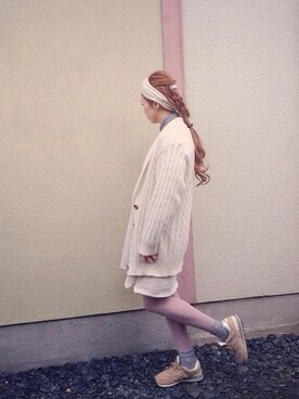 「BEAMS（ビームス）のアイテム（バレッタ/ヘアクリップ）」を使った、ちばのぞみ。さん（レディース・165cm）の冬コーディネート