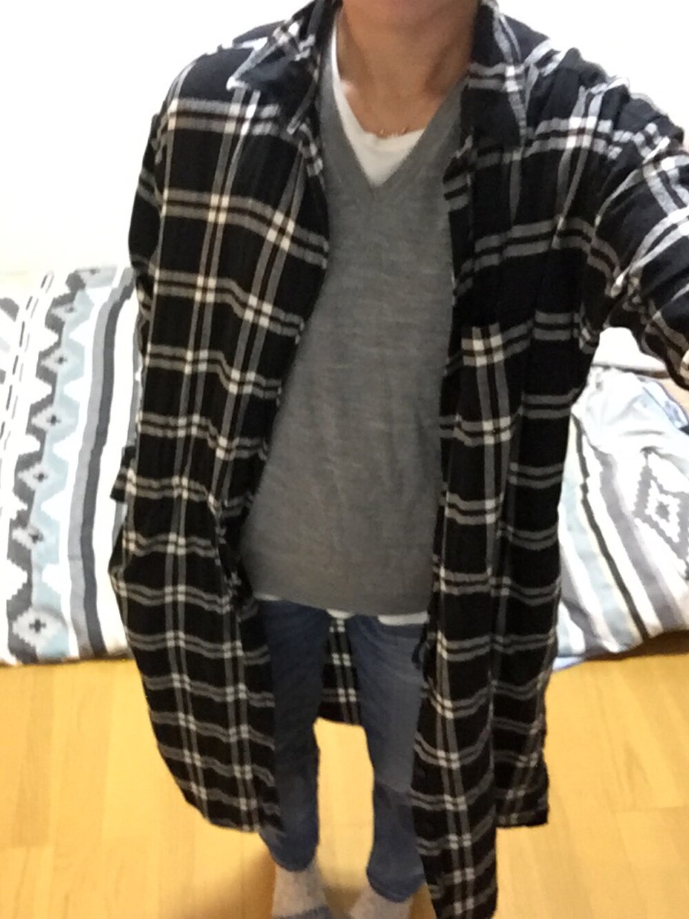 「UNIQLOのアイテム（シャツ/ブラウス、ブラック系）」を使った、nyanmachi*さん（レディース・156cm）の秋コーディネートの1枚目の写真