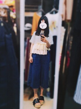 Celeste Lamさんのコーディネート