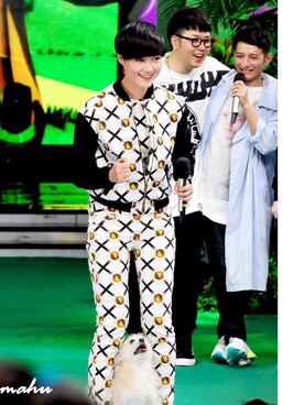 「liyuchun」｜李宇春'wearさん（レディース・176cm）の冬コーディネート