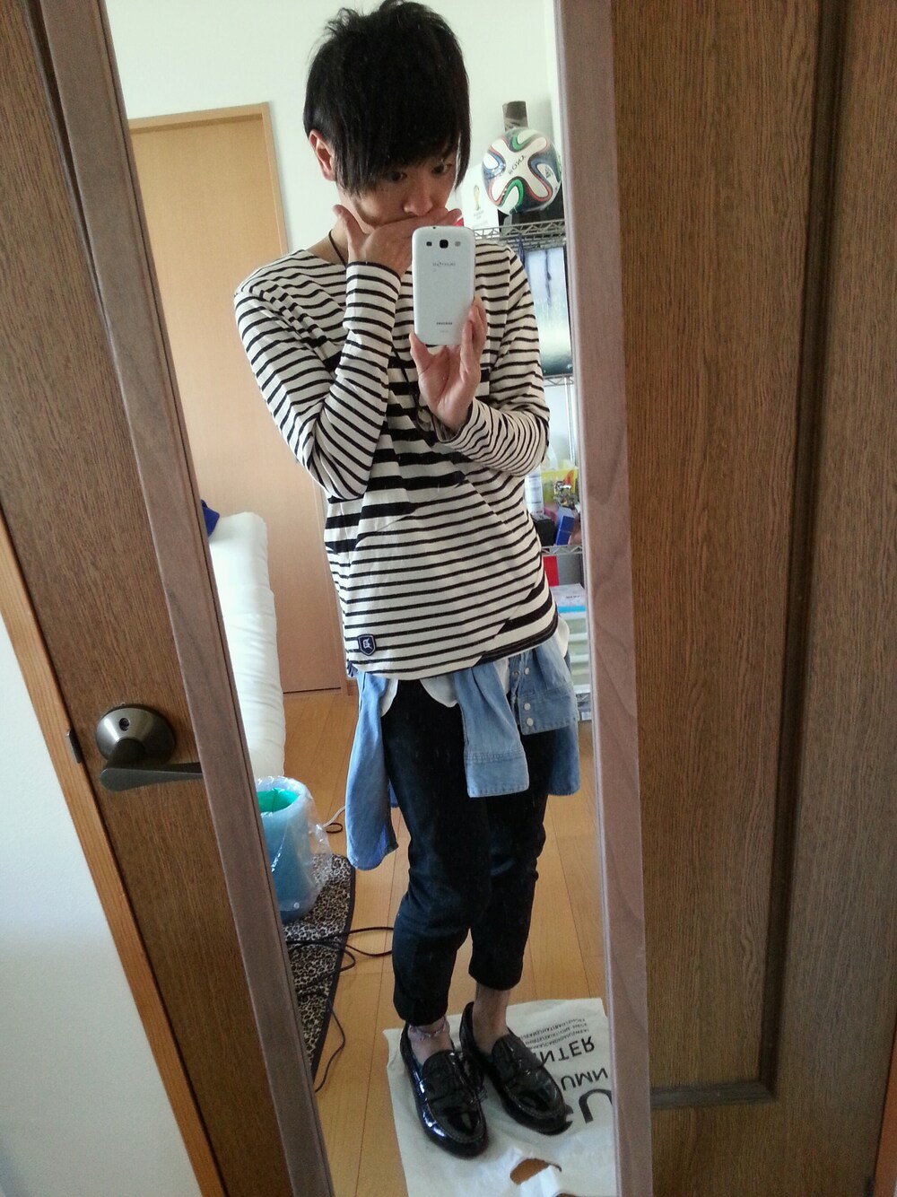 「The DUFFER of ST.GEORGEのSWITCHING BORDER LONG SLEEVE TEE：切り替えボーダーＴシャツ（Tシャツ/カットソー、ホワイト系）」を使った、kokkyさん（メンズ・160cm）の秋コーディネートの1枚目の写真