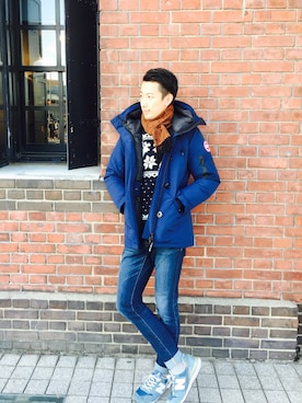 「Abercrombie&Fitch（アバークロンビーアンドフィッチ）のアイテム（ニット/セーター）」を使った、Masaさん（メンズ・175cm）の冬コーディネート