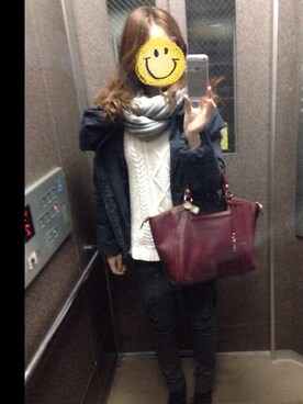 「OZOC（オゾック）のアイテム（カーゴパンツ）」を使った、ゆみ、さん（レディース・159cm）の冬コーディネート
