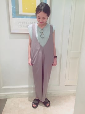 「アイテム（サロペット/オーバーオール、グレー系）」を使った、Amiさん（レディース・156cm）の春コーディネート