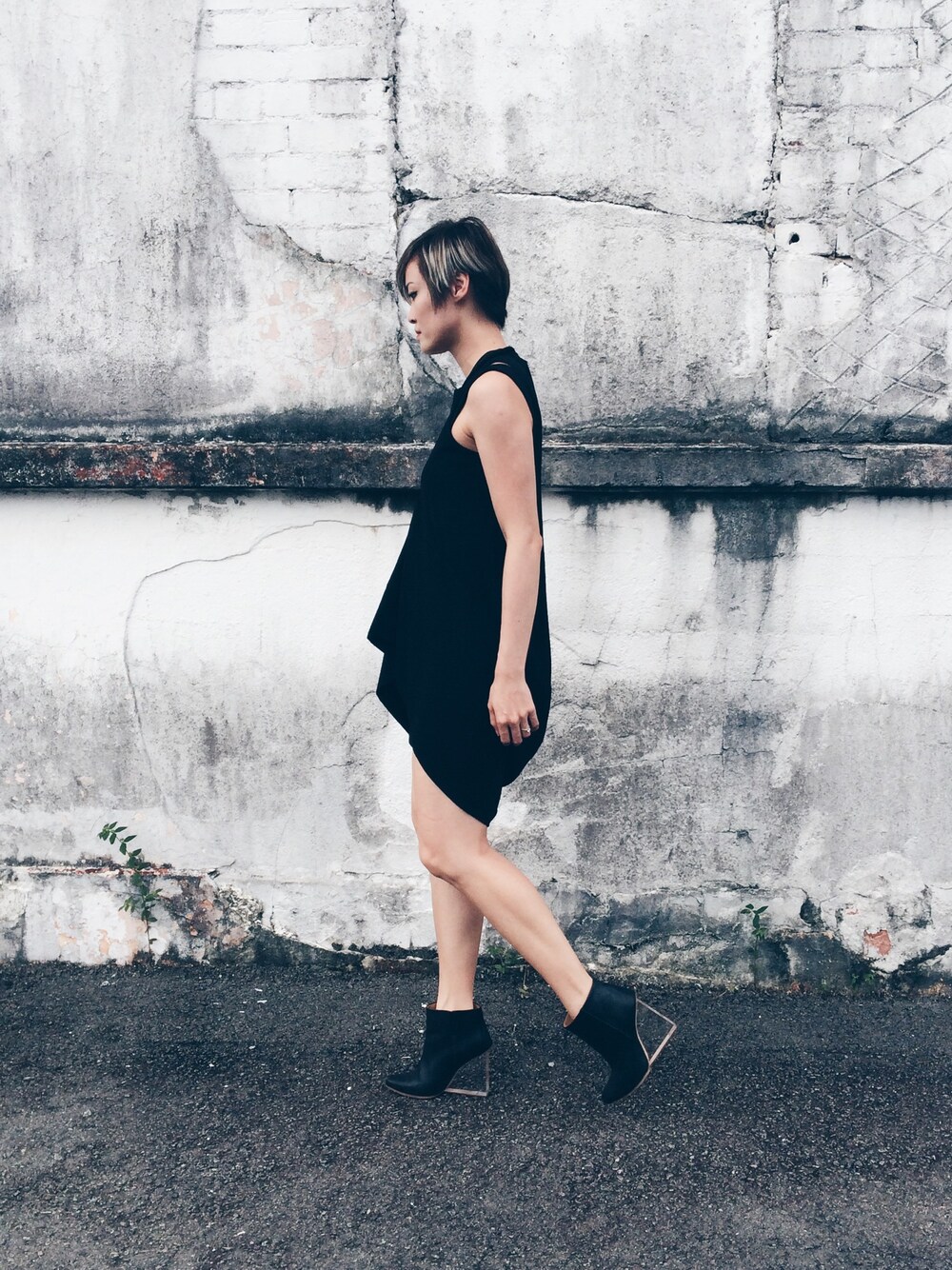 希少 Rick Owens 上質 変形 半袖カットソー ワンピース ドレス 希少 Rick Owens 上質 変形 半袖カットソー ワンピース ドレス