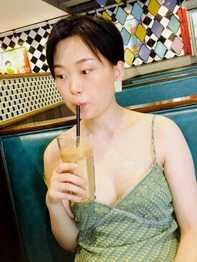 「Guess（ゲス）のアイテム（スカート）」を使った、JadeRunnerさん（レディース・165cm）の秋コーディネート