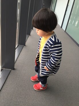 「NANO universe（ナノユニバース）のアイテム（スニーカー）」を使った、tsupiさん（キッズ・80cm）の冬コーディネート
