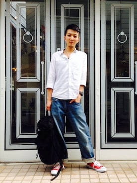 「Levi's」｜「アイテム（アクセサリー）」を使った、MiULiiR Tanakaさん（メンズ・170cm）の夏コーディネート