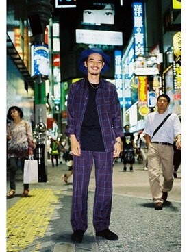「CLASS（クラス）のアイテム（Tシャツ/カットソー）」を使った、影山 友哉さん（メンズ・180cm）の夏コーディネート
