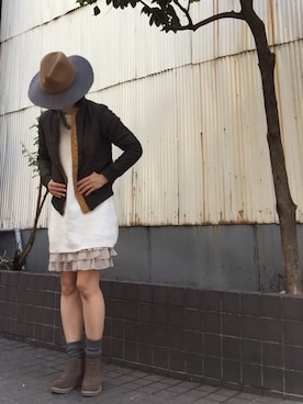 「ルーズソックス」｜「アイテム（ブルゾン）」を使った、ことぶき。さん（レディース・157cm）の秋コーディネート