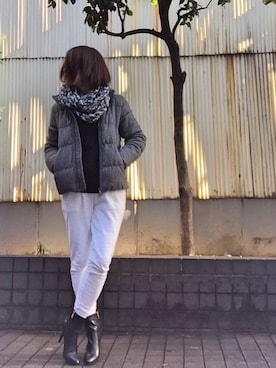 「アイテム（ストール/ショール）」を使った、ことぶき。さん（レディース・156cm）の冬コーディネート