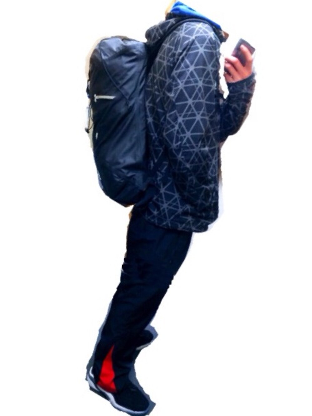 「スパイダー柄ジャケット、WEGO、NIKE、air、ZOOM FLIGHT 96、BasketBall、ARC'TERYX」｜「WEGOのアイテム（パーカー、ブルー系）」を使った、Tomoさん（メンズ・178cm）の春コーディネートの1枚目の写真