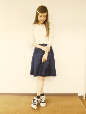 「アイテム（チャーム）」を使った、田中里奈さん（レディース・158cm）の春コーディネート