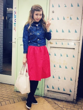 「Casselini（キャセリーニ）のアイテム（その他シューズ）」を使った、田中里奈さん（レディース・158cm）の春コーディネート