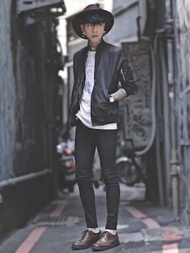 「TAIPEI」｜「アイテム（ノーカラージャケット）」を使った、IvanChangさん（メンズ・174cm）の秋コーディネート