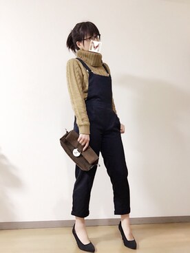 「MAJESTIC LEGON（マジェスティックレゴン）のアイテム（サロペット/オーバーオール）」を使った、MOEMIさん（レディース・166cm）の秋コーディネート