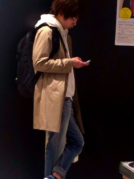 「BEAMS（ビームス）のアイテム（トレンチコート）」を使った、vetさん（メンズ・171cm）の春コーディネート