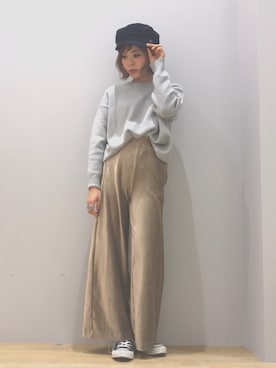 「earth music&ecology（アースミュージックアンドエコロジー）のアイテム（キャスケット）」を使った、ぐちょめさん（レディース・157cm）の秋コーディネート