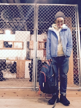 「アイテム（マウンテンパーカー、ブルー系）」を使った、todagoniaさん（メンズ・177cm）の冬コーディネート