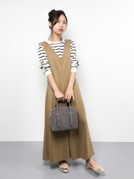 「INNOCENT BLUE（イノセントブルー）のアイテム（オールインワン・サロペット）」を使った、KIIさん（レディース・160cm）の秋コーディネート