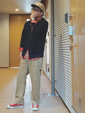 「CABANE de ZUCCa（カバンドズッカ）のアイテム（アナログ腕時計）」を使った、おあさん（メンズ・170cm）の春コーディネート